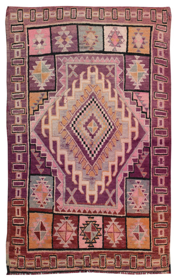 MOROCCAN HANDKNOTTED RUG, 61921