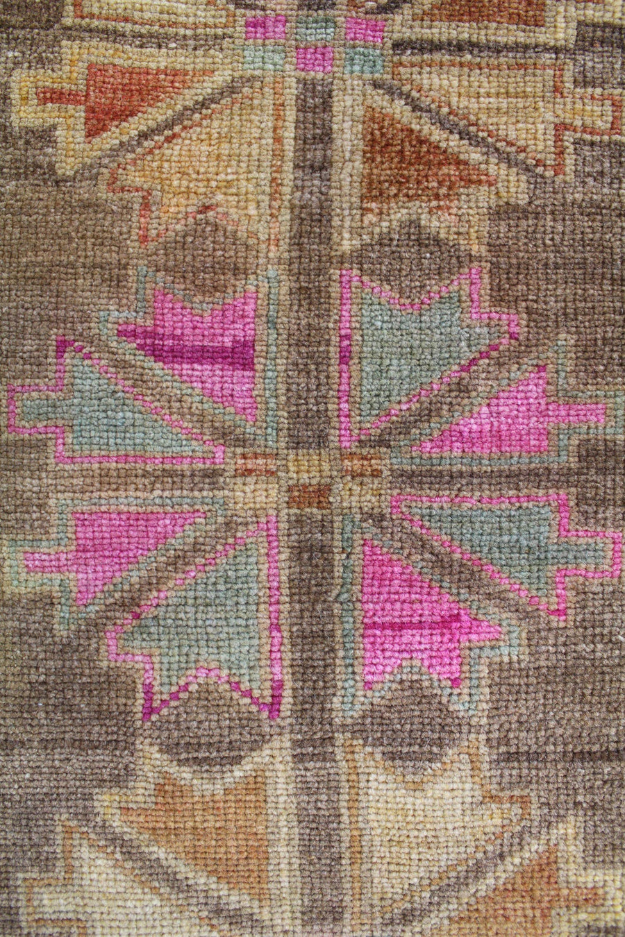 ANATOLIAN HANDKNOTTED RUG, J58234