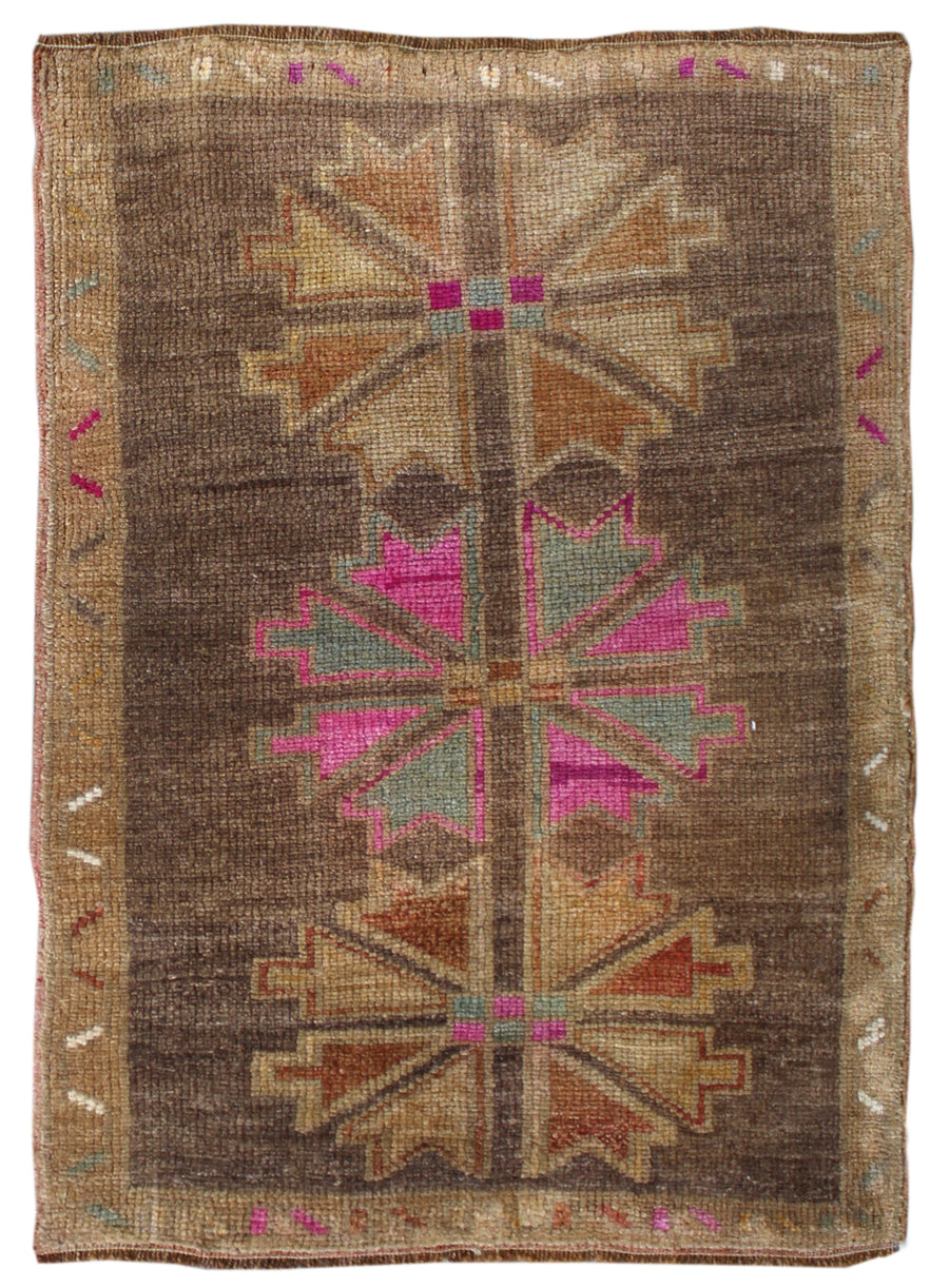 ANATOLIAN HANDKNOTTED RUG, J58234